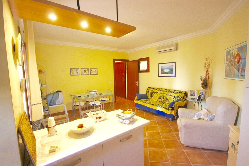 Casa Antonella Villa Olbia Kültér fotó